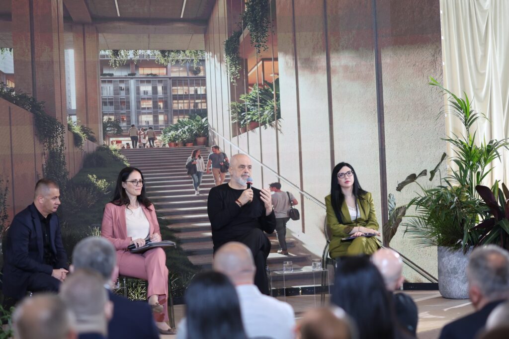 Rama: Ndërtimi i kullave në Tiranë nuk është krim, por kontribues të ardhurash